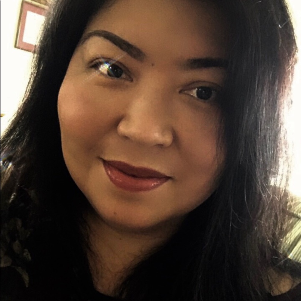 Meet your Posher, Tina